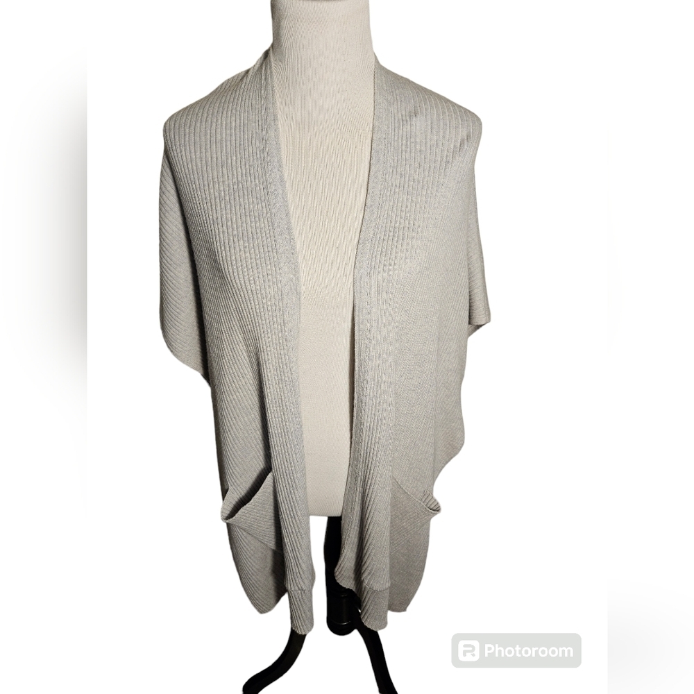 Light Gray Knit Open-Front Poncho Shrug